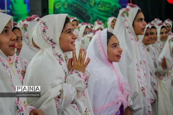 جشن تکلیف دانش‌آموزان دختر پایه سوم ابرکوه