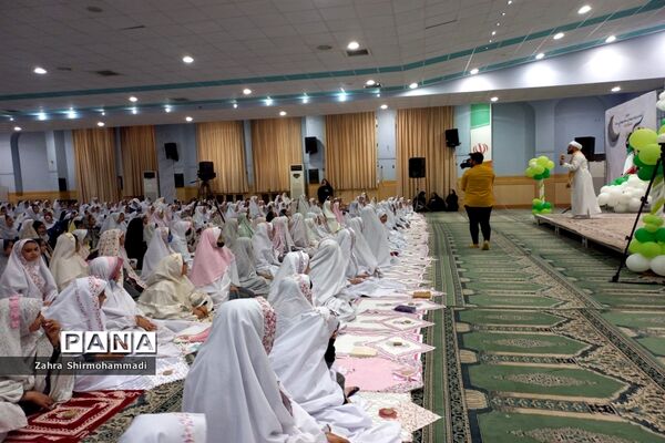 جشن بزرگ «روزه اولی‌ها» در مصلای شهرستان رباط‌کریم