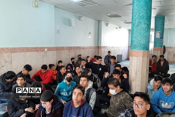 کارگاه آموزشی مهارت‌های زندگی ویژه دانش‌‌آموزان در دبیرستان دارالفنون رودهن