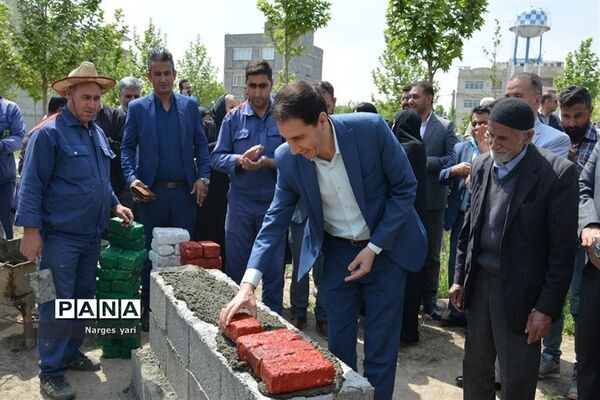 آیین کلنگ‌زنی ساخت 2 مدرسه در حصار زیرک شهریار