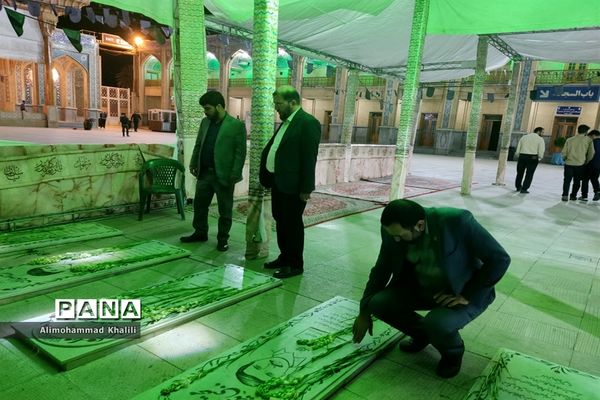 تجدید میثاق روسای سازمان دانش‌آموزی 3 شهر مقدس(مشهد،قم و شیراز) با شهدای دانش‌آموز شاهچراغ (ع)
