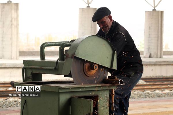 ایستگاه خاوران راه آهن تبریز- میانه