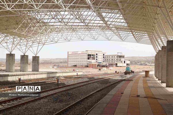 ایستگاه خاوران راه آهن تبریز- میانه