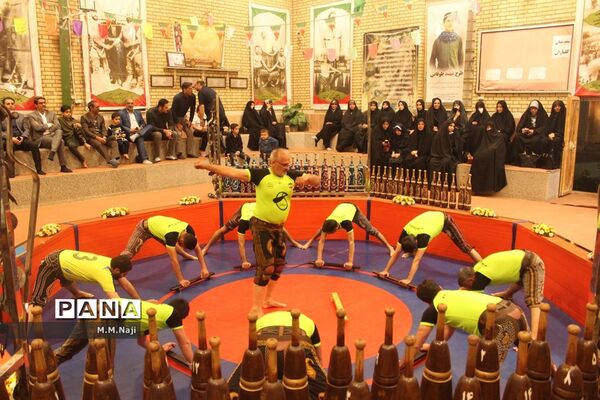آیین تجلیل از پهلوان «محسن عاصی» در قم