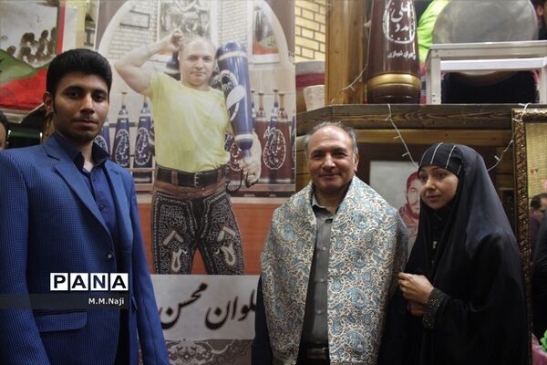 آیین تجلیل از پهلوان «محسن عاصی» در قم