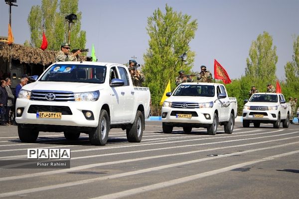مراسم رژه روز ارتش در تبریز