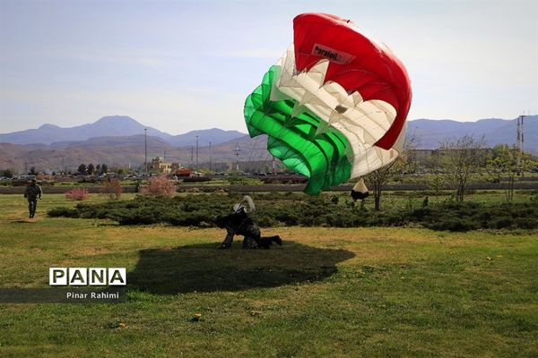 مراسم رژه روز ارتش در تبریز