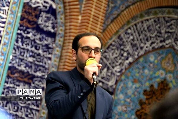 برگزاری محفل انس با قرآن  کریم در مسجد الغدیر شهرستان پردیس