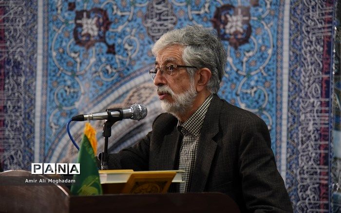 همه نیروهای انقلاب برای یک کار تشکیلاتی سازمان‌یافته آماده باشند