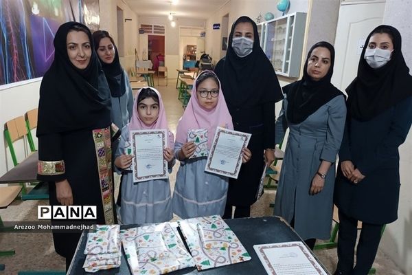 مسابقه نقاشی زمین پاک در پژوهش‌سرای باقرالعلوم قرچک