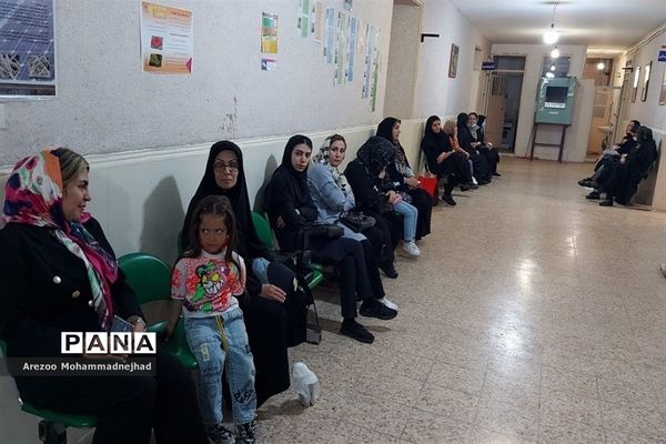 مسابقه نقاشی زمین پاک در پژوهش‌سرای باقرالعلوم قرچک