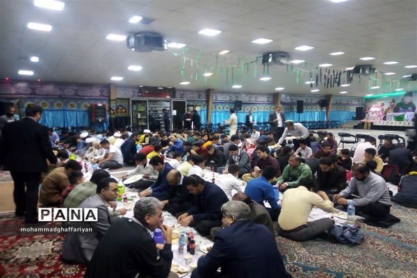 برگزاری محفل انس با قرآن کریم