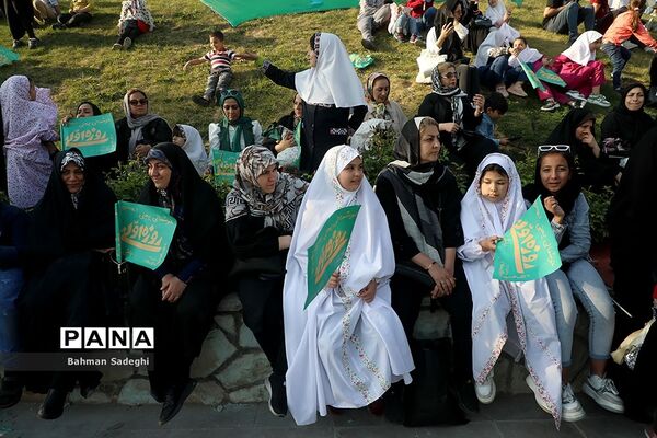 نخستین اجتماع روزه اولی‌ها در تهران