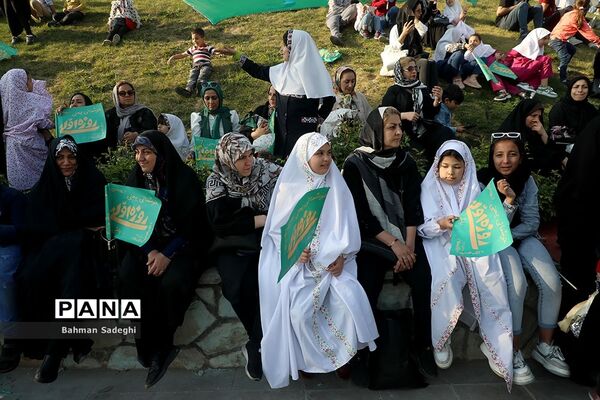 نخستین اجتماع روزه اولی‌ها در تهران