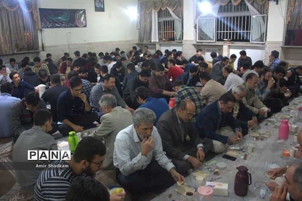 سمپادی‌های سمنان مهمان سفره الهی