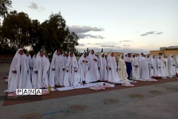 ضیافت افطاری آموزشگاه فاطمیه شهرستان خاتم