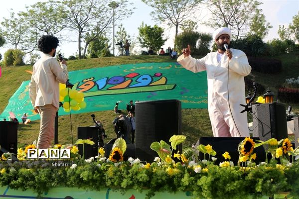 حضور فعال دانش‌آموزان و فرهنگیان منطقه ۱۳ در جشن روزه اولی‌های شهر تهران