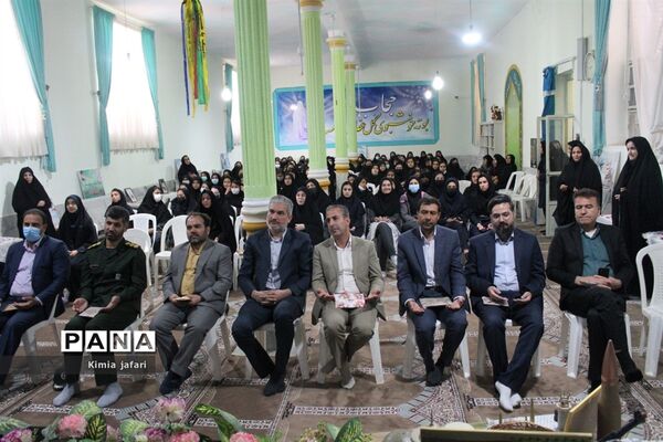 برگزاری یادواره شهدای (نسل آلاله‌ها) در دبیرستان شاهد مطهره