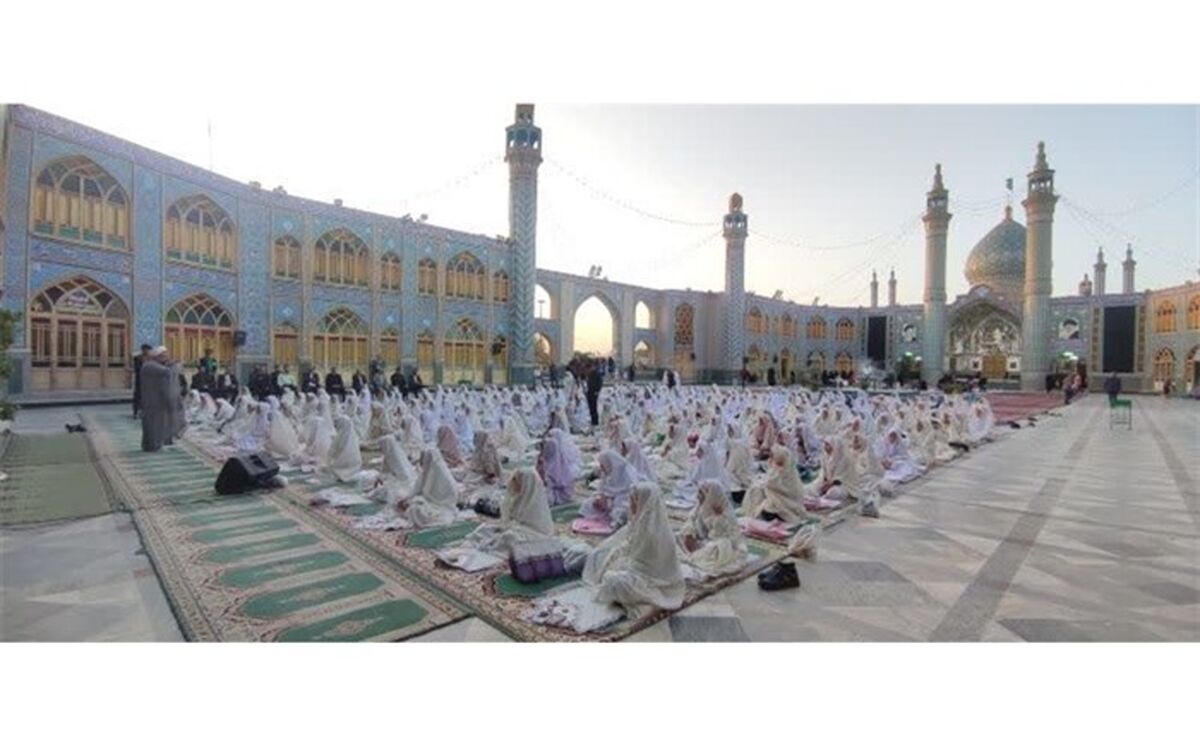 ضیافت افطاری «روزه‌ اولی‌ها» در حرم هلال بن علی(ع) آران و بیدگل