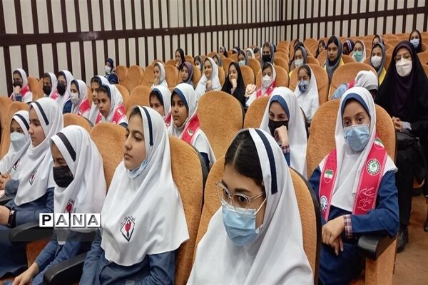 برگزاری همایش رهبران جوان سازمان دانش‌آموزی ناحیه ۳ کرج