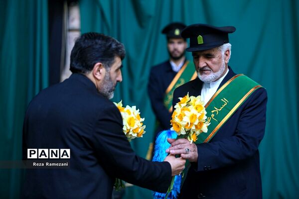 آیین تجلیل از خادمان کشوری جشن‌های نیمه شعبان در مسجد جمکران