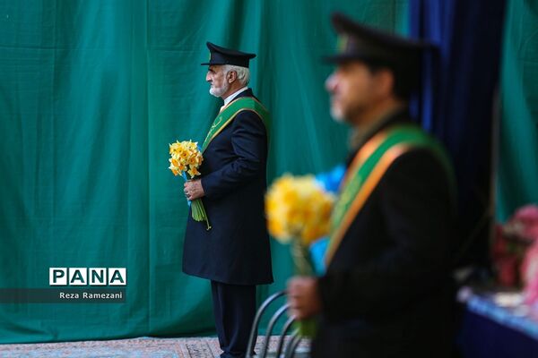 آیین تجلیل از خادمان کشوری جشن‌های نیمه شعبان در مسجد جمکران