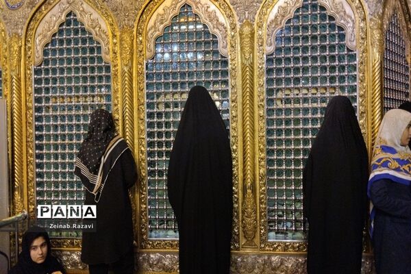 آیین مهمانی ملکوت در حرم حضرت معصومه(س)