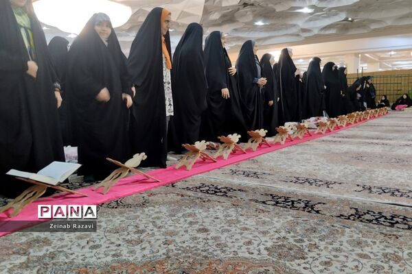 آیین مهمانی ملکوت در حرم حضرت معصومه(س)