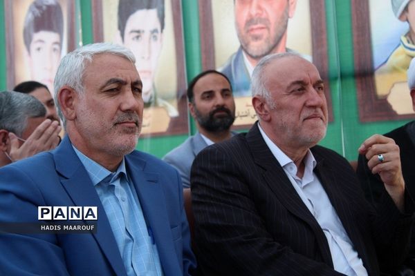 آیین خشت‌گذاری ۱۰ مدرسه در بهارستان 2