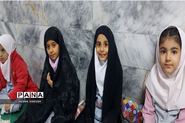 مراسم افطاری در دبستان شهدای فرهنگی ناحیه۷ مشهد