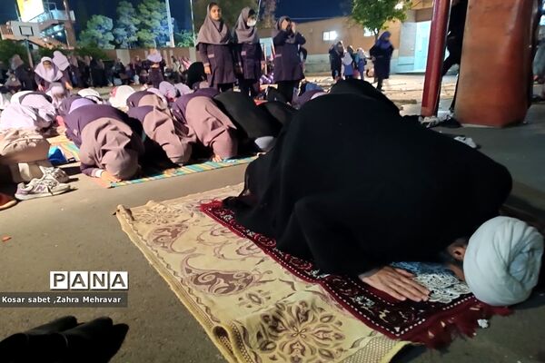 زیارت پرچم حرم امام حسین (ع) در مدرسه معارف ۶