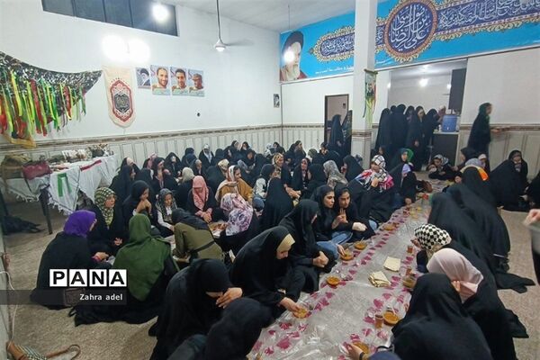 ضیافت افطاری در حسینیه شهدای مدافع حرم قرچک
