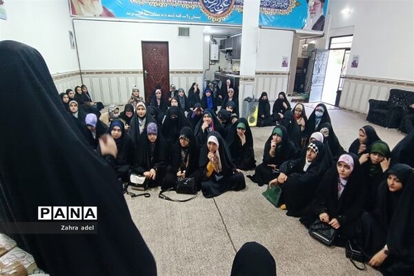 ضیافت افطاری در حسینیه شهدای مدافع حرم قرچک