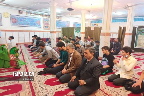 افطاری آموزش و پرورش منطقه ۱۵ در آخرین روز از ماه رمضان