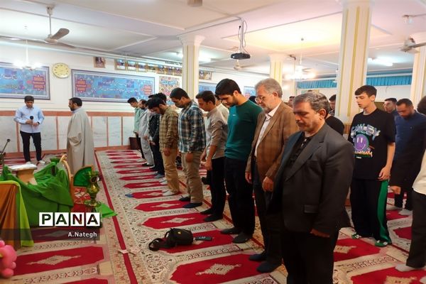 افطاری آموزش و پرورش منطقه ۱۵ در آخرین روز از ماه رمضان