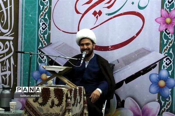 اختتامیه محفل انس با قران کریم در  پایگاه مقاومت بسیج حر