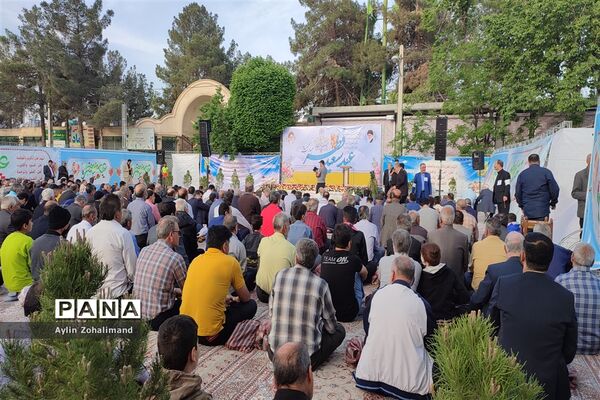 نماز عید فطر در شهرستان رباط‌کریم