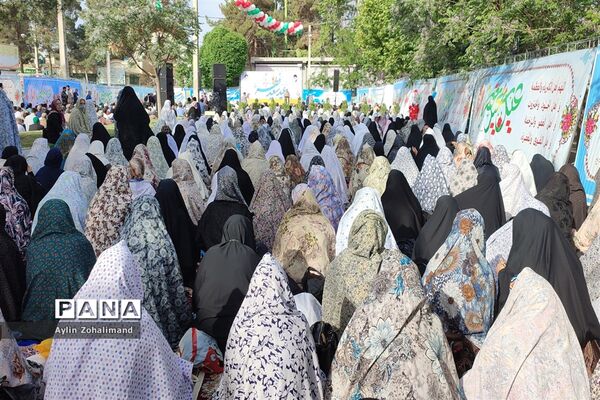 نماز عید فطر در شهرستان رباط‌کریم