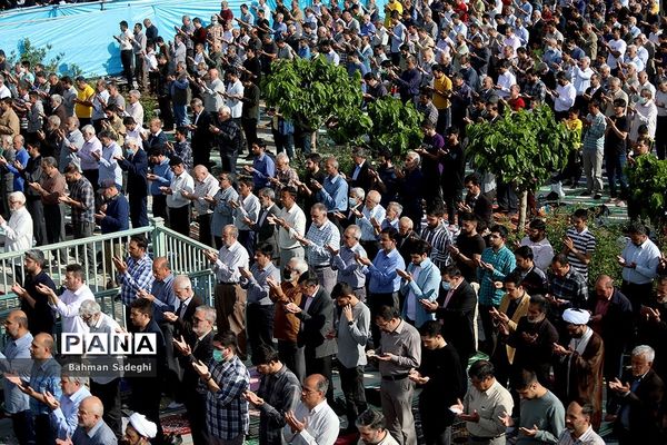 نماز عید سعید فطر در مصلی تهران