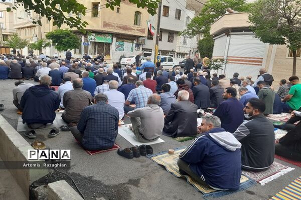 مراسم نماز عید بندگی در منطقه ۹