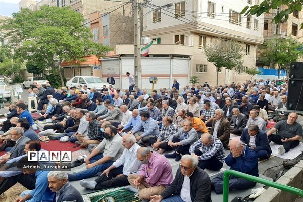 مراسم نماز عید بندگی در منطقه ۹