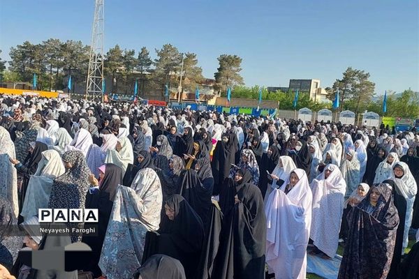 حضور پر شور کودکان دهه نودی در نماز عید سعید فطر آباده