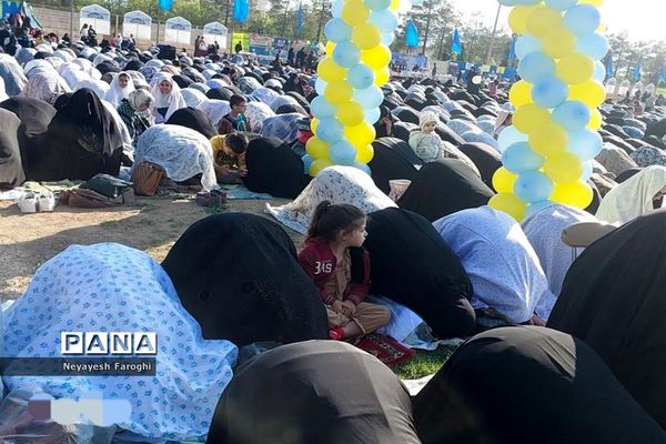 حضور پر شور کودکان دهه نودی در نماز عید سعید فطر آباده
