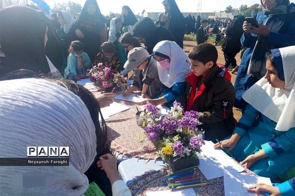 حضور پر شور کودکان دهه نودی در نماز عید سعید فطر آباده