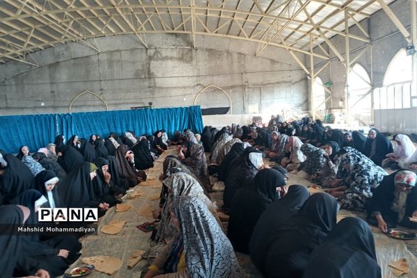 نماز عید سعید فطر در روستای مشکان  شهرستان خرّم بید