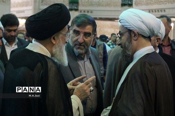 نماز عید سعید فطر در حرم حضرت معصومه (س)