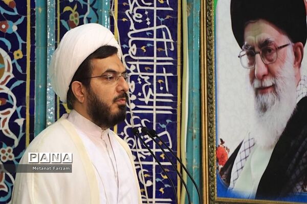 اقامه نماز بندگی در دماوند