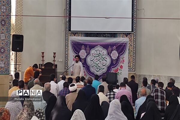 نماز عید فطر در مسجد پیامبر اعظم در شهرک شهید درخشان شهرستان رباط‌کریم