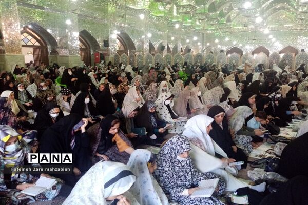 نماز عید سعید فطر در حرم سید علاالدین حسین (ع)
