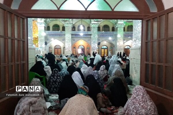 نماز عید سعید فطر در حرم سید علاالدین حسین (ع)